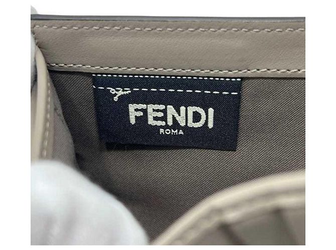 Fendi By The Way Bi-fold Geldbörse Beige Leder - Ansicht 4