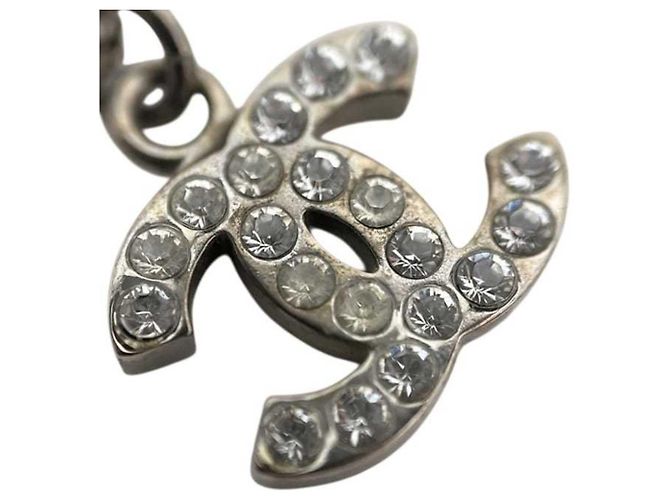 Colar Chanel Prateado com Strass - vista 7