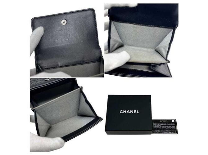 Cartera tri-fold Chanel de piel de cordero negra - vista 4
