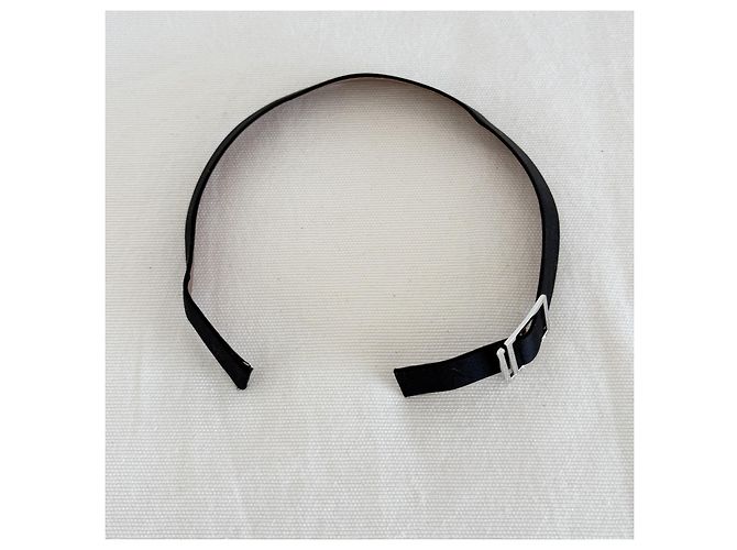 Van Cleef & Arpels Frivole Choker in Raso Nero - vista 7