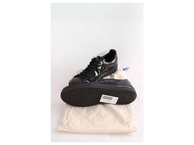 Sneakers Louis Vuitton in pelle nera - vista 6