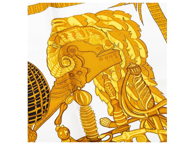 Pañuelo de seda Hermès Armets En Panache Gold 90 - vista 5