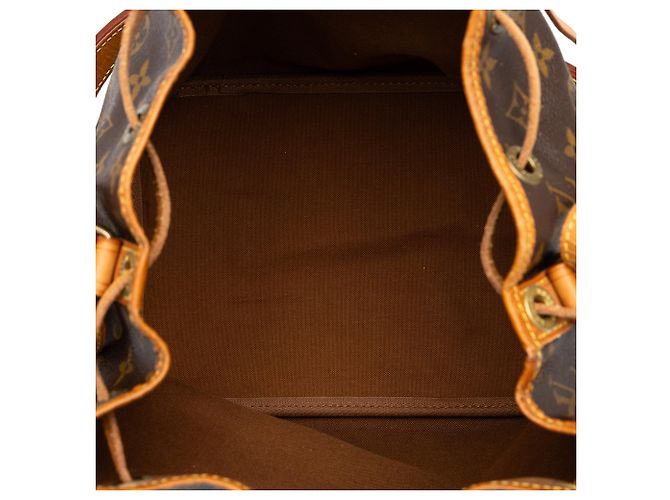 Bolso Bucket Petit Noe Monogram Louis Vuitton Marrón - vista 4