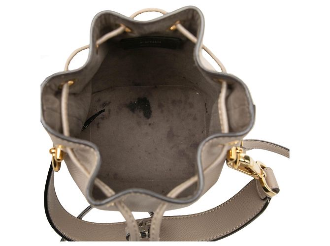 Mini borsa a secchiello Mon Tresor Fendi in pelle marrone - vista 4