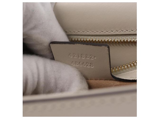 GUCCI Silvi Shoulder Bag Leather White Gold Tone 421882 Auth bs37879A - Jerrillo - vista 11
