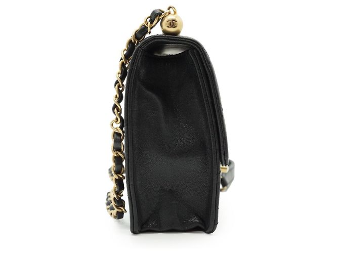 Chanel Lambskin Matelasse Chic Pearls Small Flap Bag - view 4