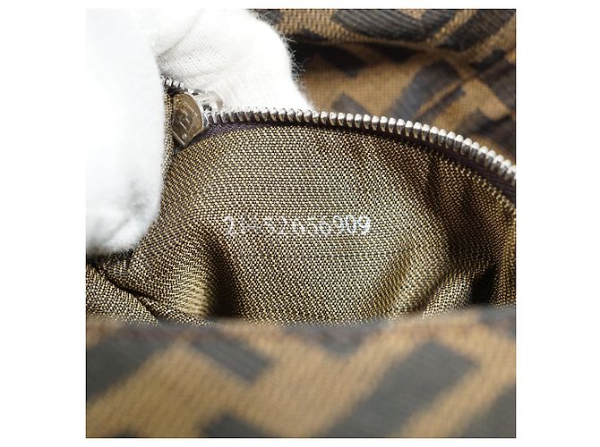 Sac Hobo Fendi Zucca Marron Cuir et Toile - vue 15
