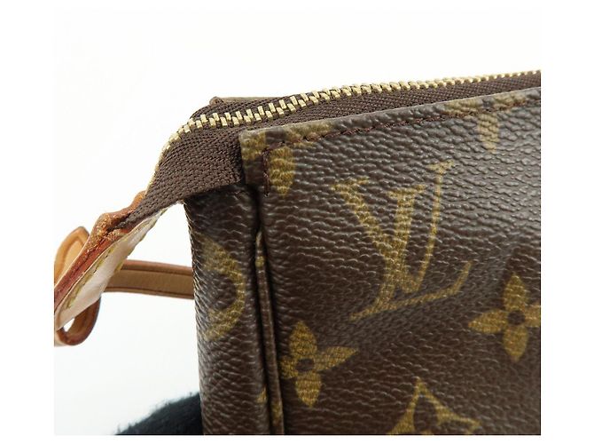 Louis Vuitton Monogram Pochette Accessoires Pouch Hand Bag M51980 - vista 18