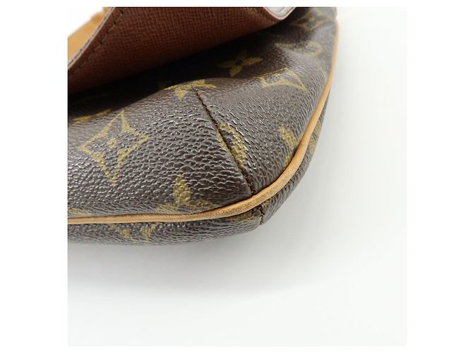 Louis Vuitton Monogram Musette Tango Short Shoulder Bag Brown M51257 - vista 11