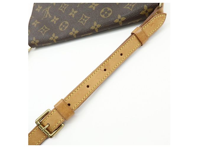 Louis Vuitton Monogram Musette Tango Short Shoulder Bag Brown M51257 - vista 9