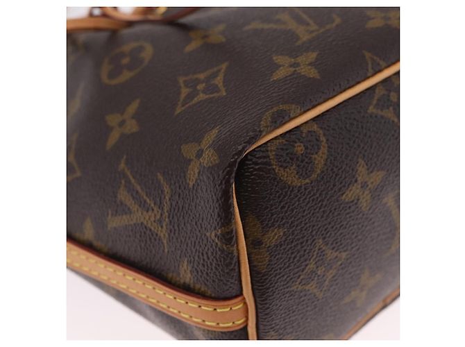 LOUIS VUITTON Monogram Nanonoe Shoulder Bag M81266 LV Auth 211510SAM - Jerrillo - vista 14
