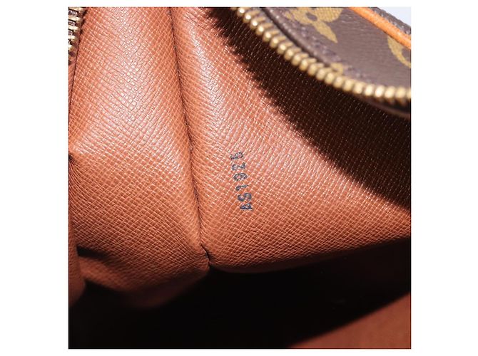 LOUIS VUITTON Monogram Boulogne 30 Shoulder Bag M51265 LV Auth 213299A - Jerrillo - vista 12