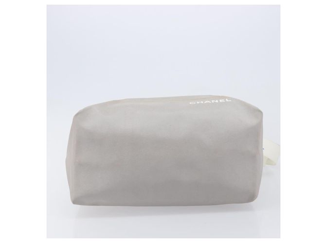 CHANEL Sports Line Shoulder Bag Nylon Gray Silver CC Auth bs37611 - Jerrillo - vista 5