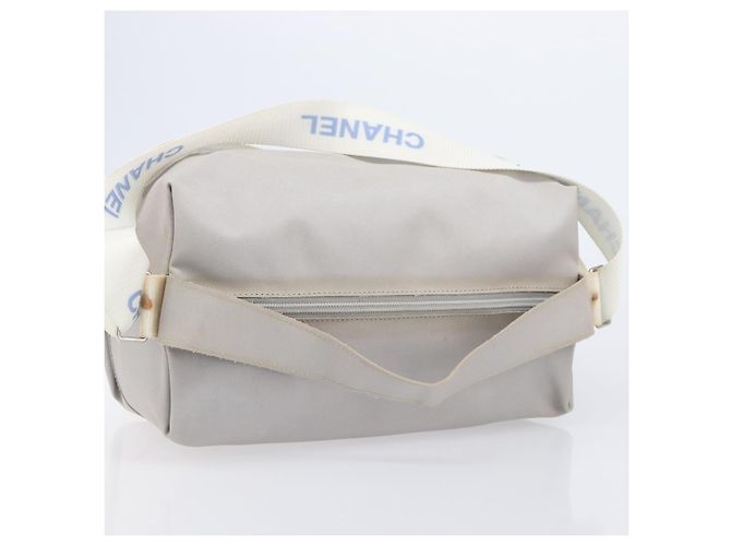 CHANEL Sports Line Shoulder Bag Nylon Gray Silver CC Auth bs37611 - Jerrillo - vista 6