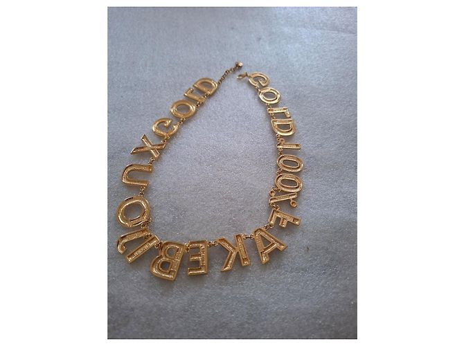 Collana Moschino "Fake Gold" - vista 17