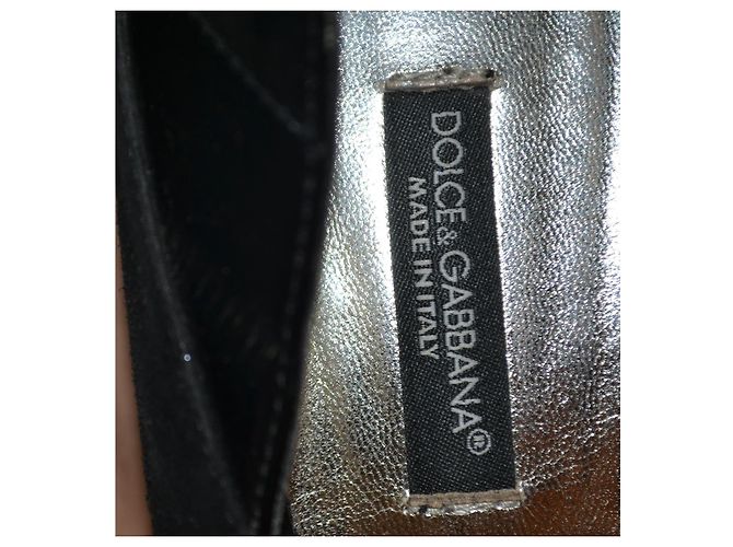 Dolce & Gabbana Décolleté in pelle scamosciata e vernice nera - vista 7