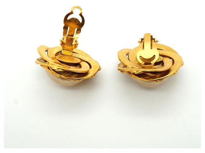 Orecchini a clip Chanel placcati oro - vista 3