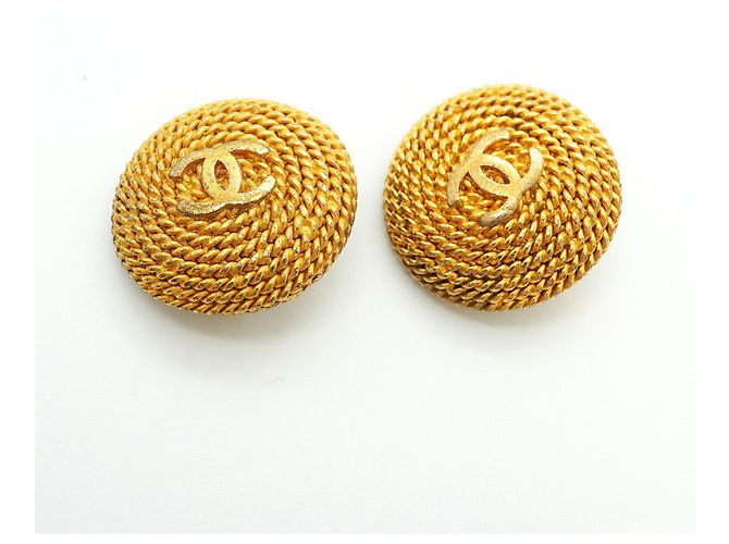 Pendientes de clip Chanel Gold - vista 2