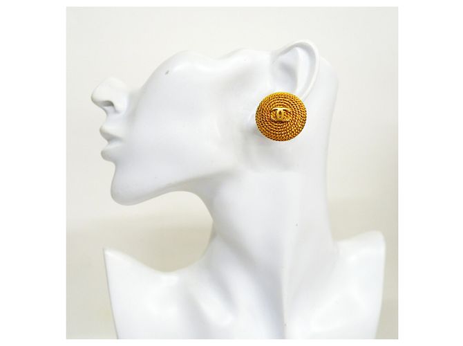 Pendientes de clip Chanel Gold - vista 5