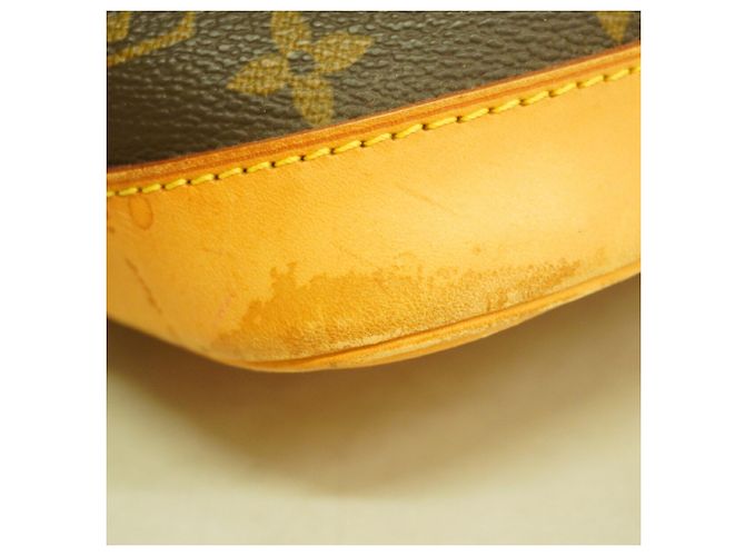 Sac à main Louis Vuitton Monogram Alma - vue 6