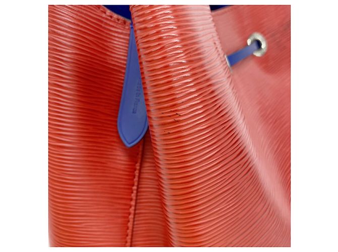 Néonoé Sac à main Louis Vuitton Epi NeoNoe M54365 Blue Coquelicot - vue 12