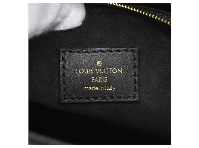 Bolso Louis Vuitton Monogram Empreinte OnTheGo PM - vista 5