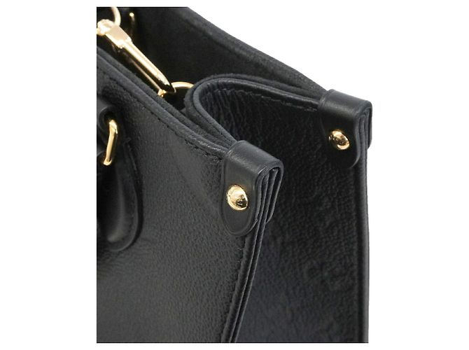 Bolso Louis Vuitton Monogram Empreinte OnTheGo PM - vista 8