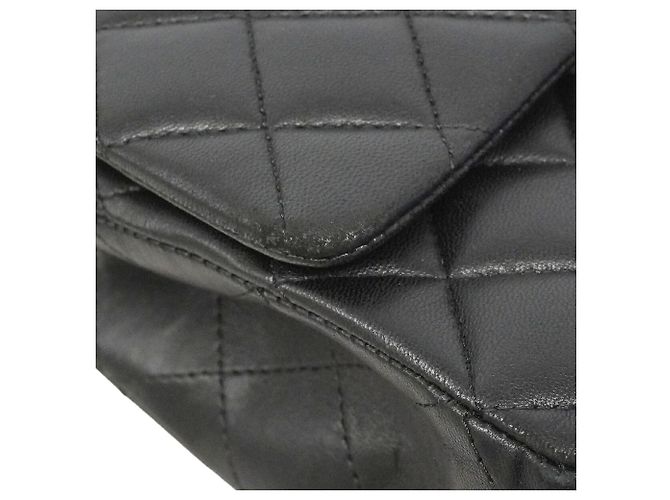 Borsa a tracolla Chanel Matelassé in pelle nera - vista 6