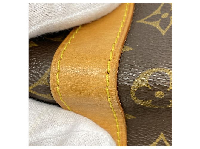 Louis Vuitton Brown Boston Monogram Keepall Bandoulière 55 - vista 11