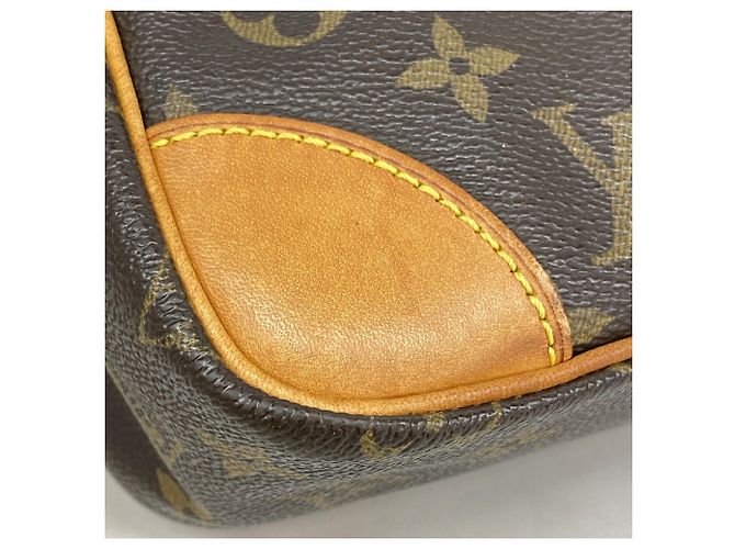 Borsa a tracolla Louis Vuitton Monogram Trocadero 30 - vista 10