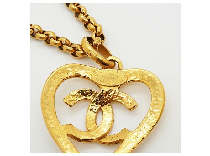 Collana Chanel placcata in oro con motivo a cuore - vista 5