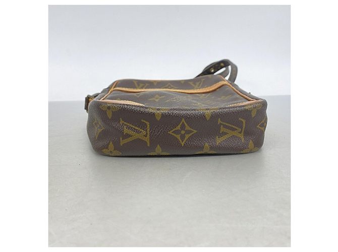 Louis Vuitton Monogram Danube Shoulder Bag M45266 - vista 3