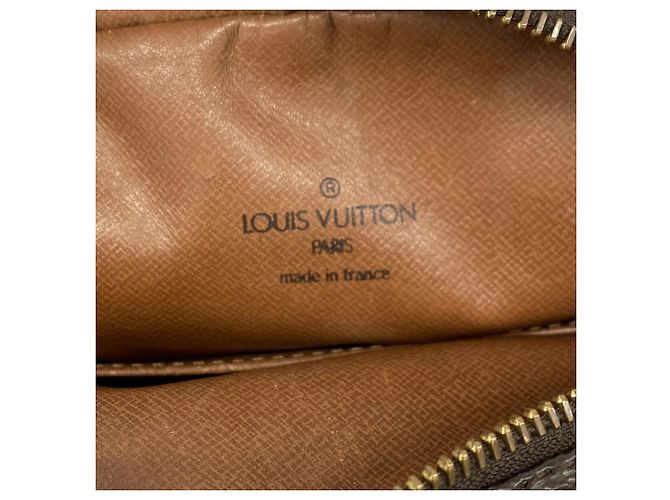 Louis Vuitton Monogram Danube Shoulder Bag M45266 - vista 5