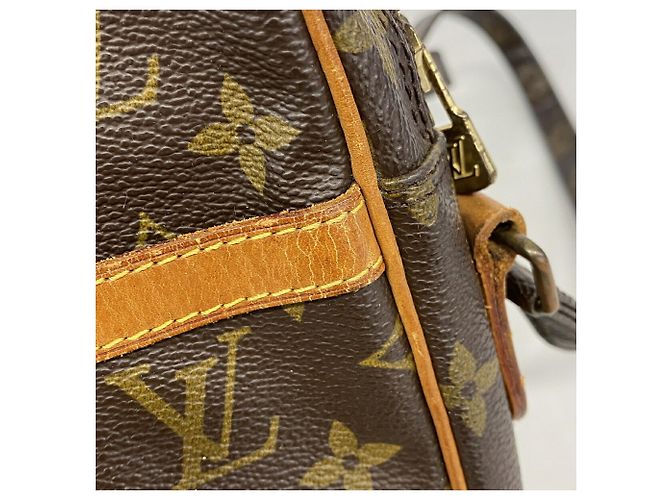 Louis Vuitton Monogram Danube Shoulder Bag M45266 - vista 6