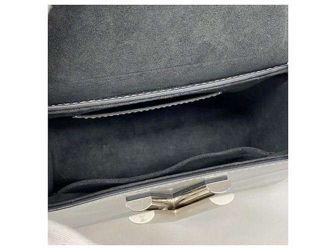 Louis Vuitton Twist PM Schultertasche - Ansicht 4