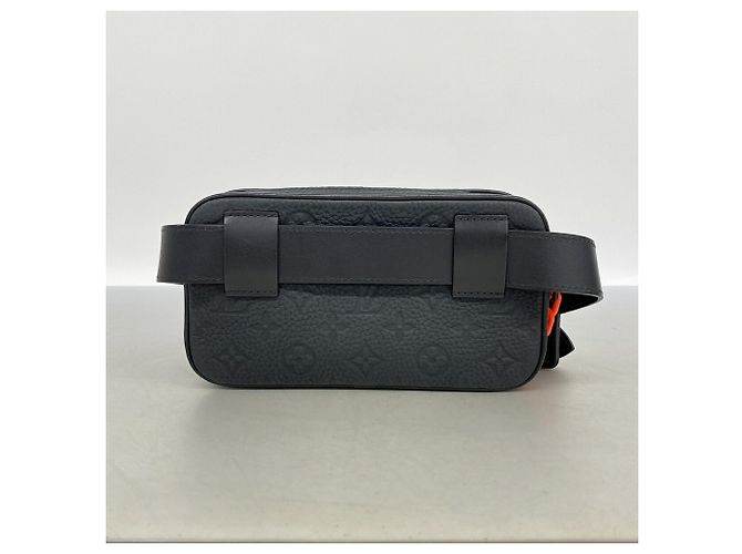 Borsa Louis Vuitton Monogram Taurillon Pochette Volga - vista 9