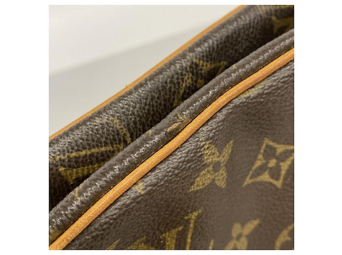 Cité Louis Vuitton Monogram Cite GM Shoulder Bag - view 6