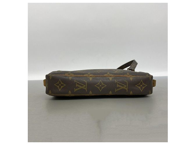 Louis Vuitton Monogram Pochette Marly Bandoulière Shoulder Bag - vista 3