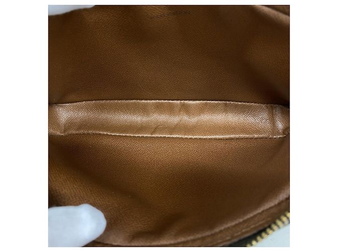 Louis Vuitton Monogram Pochette Marly Bandoulière Shoulder Bag - vista 4