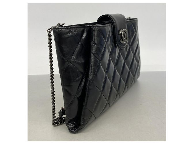 Borsa a spalla Chanel Matelassé con catena - vista 2