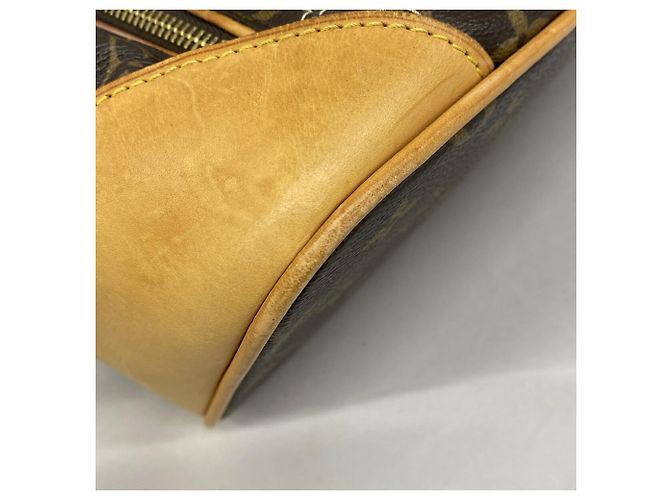 Louis Vuitton Monogram Rivet Handtasche - Ansicht 6