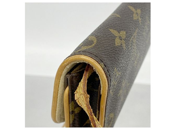 Sac à épaule Louis Vuitton Monogram Pochette Twin PM - vue 7