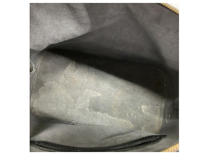 Borsa Louis Vuitton Alma Epi M52142 Noir - vista 4