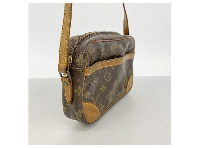 Borsa a tracolla Louis Vuitton Monogram Trocadero 23 - vista 2
