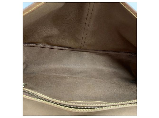 Borsa a tracolla Louis Vuitton Monogram Gibeciere GM - vista 4