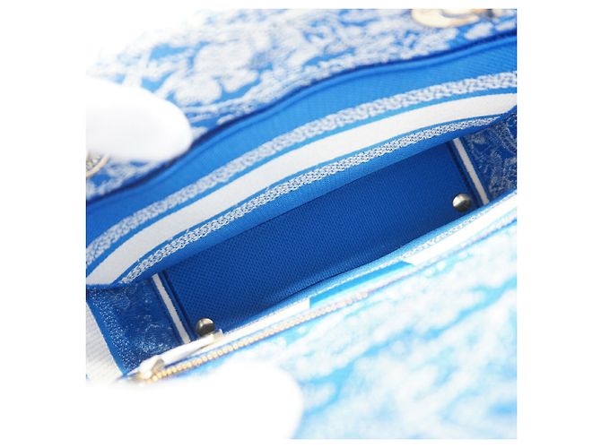 Sac à main Christian Dior Lady D-Light en toile - vue 4