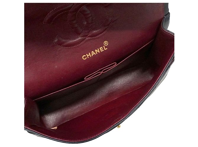 Borsa a tracolla Chanel Matelassé in pelle d'agnello blu navy - vista 4