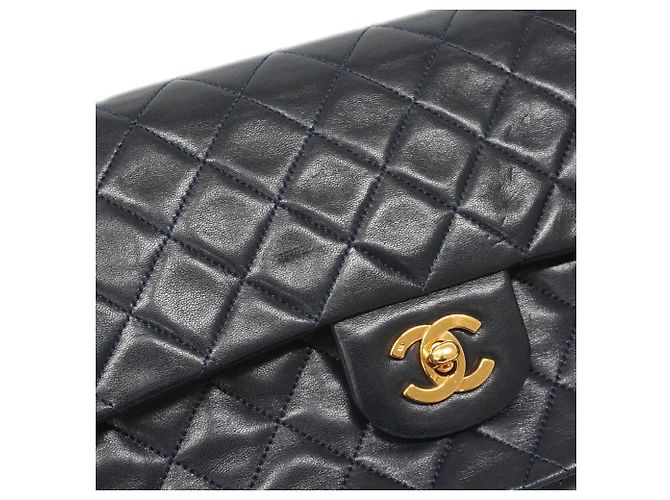 Borsa a tracolla Chanel Matelassé in pelle d'agnello blu navy - vista 7