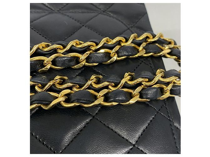 Bolsa de Ombro Chanel Matelassé - vista 9