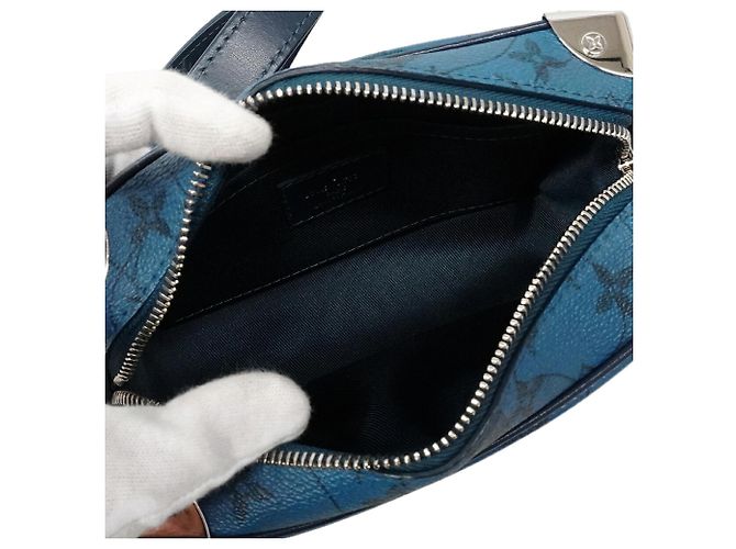 Borsa a tracolla Louis Vuitton Monogram Aqua Garden Mini Soft Trunk - vista 4